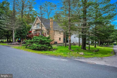 Tiny photo for 7381 Ventnor Dr, TOBYHANNA, PA 18466 (MLS # PAMR2005756)