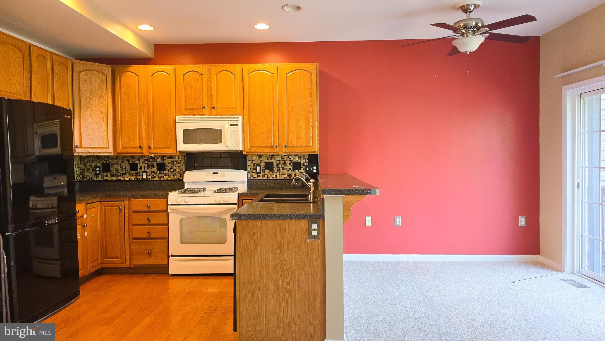 BROOK MEADOW - Residential Lease