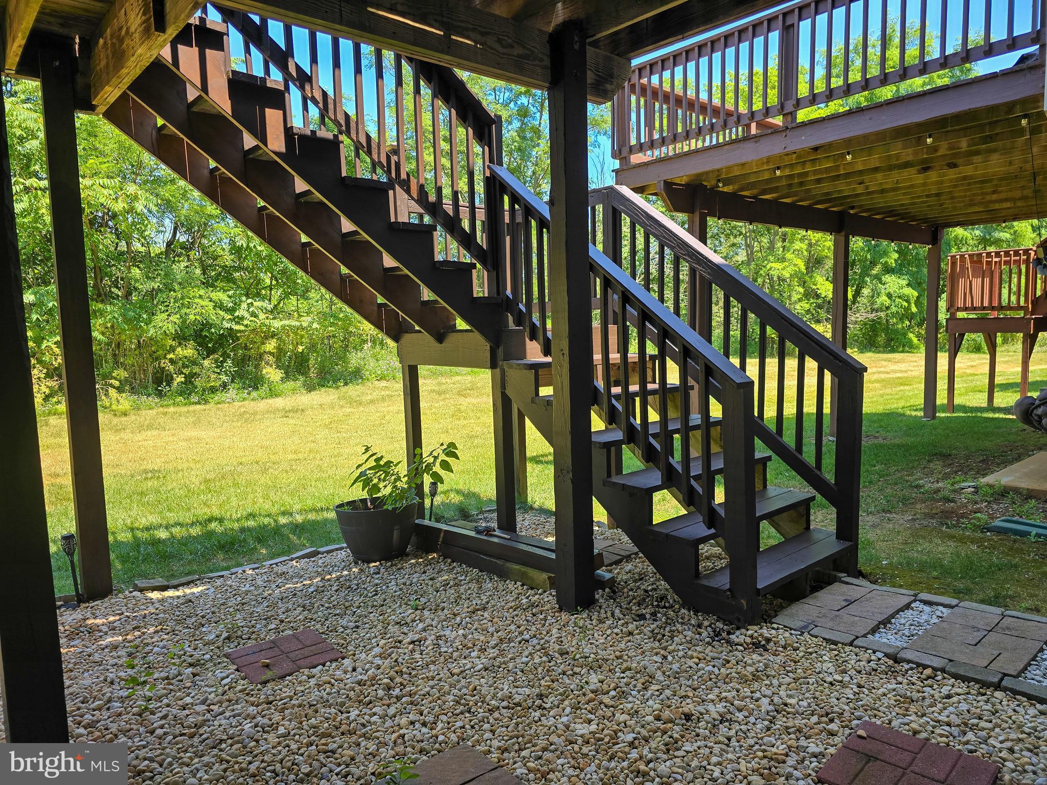 BROOK MEADOW - Residential Lease