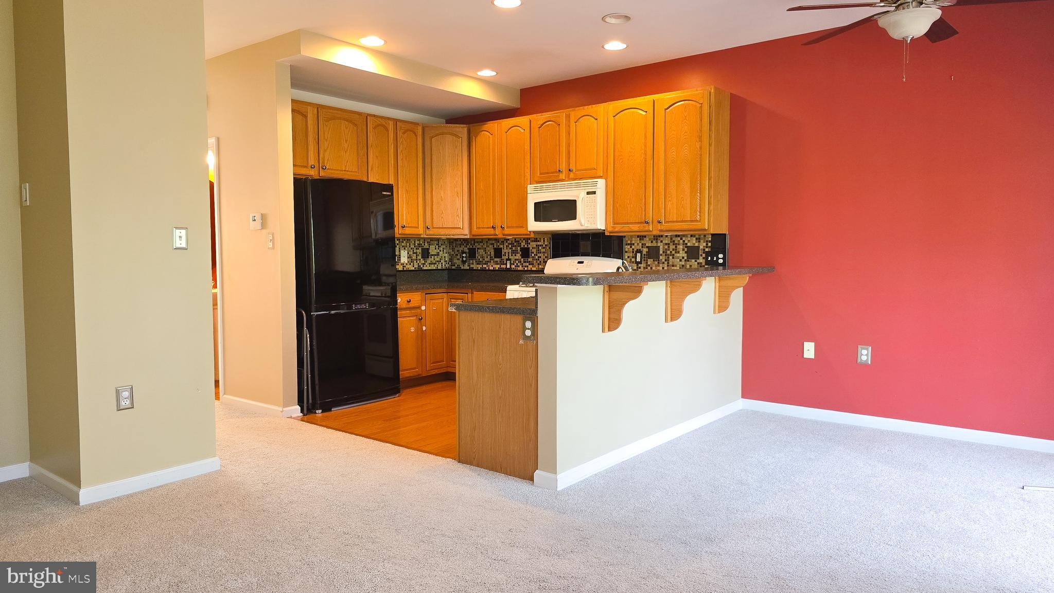 BROOK MEADOW - Residential Lease