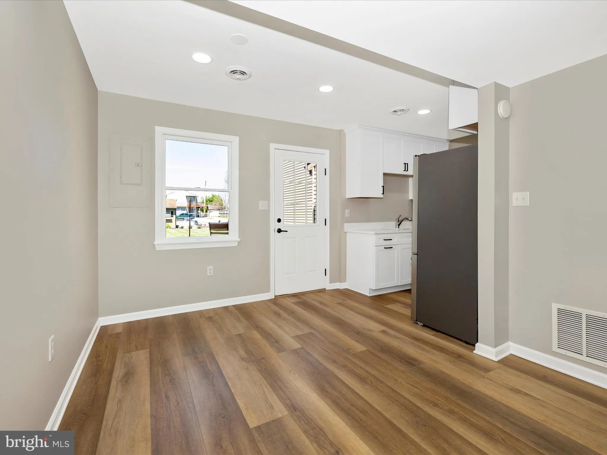 Williamsport, Maryland 21795, United States, 2 Bedrooms Bedrooms, ,1 BathroomBathrooms,Residential,Pending,119035