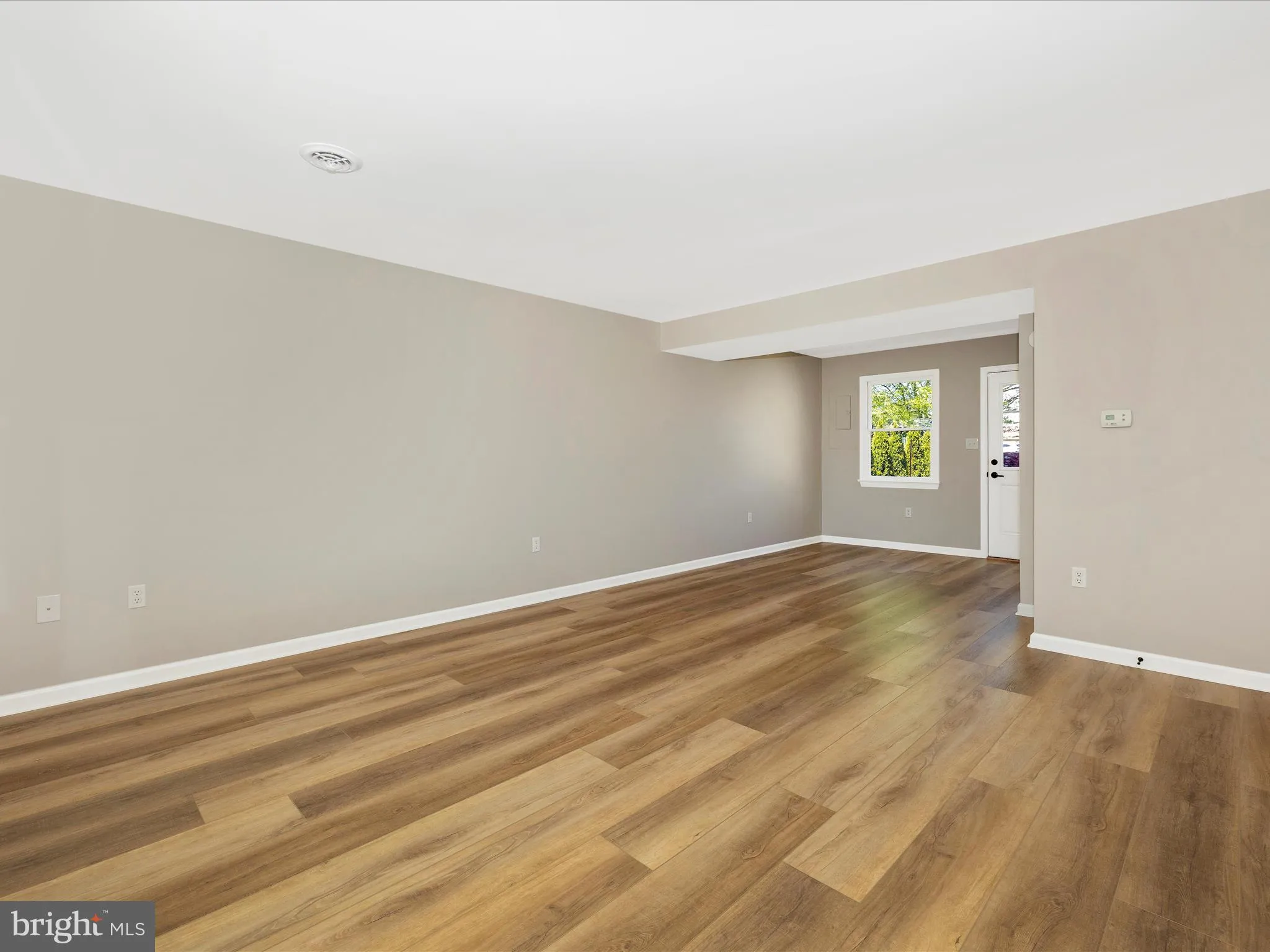 Williamsport, Maryland 21795, United States, 2 Bedrooms Bedrooms, ,1 BathroomBathrooms,Residential,Pending,119035