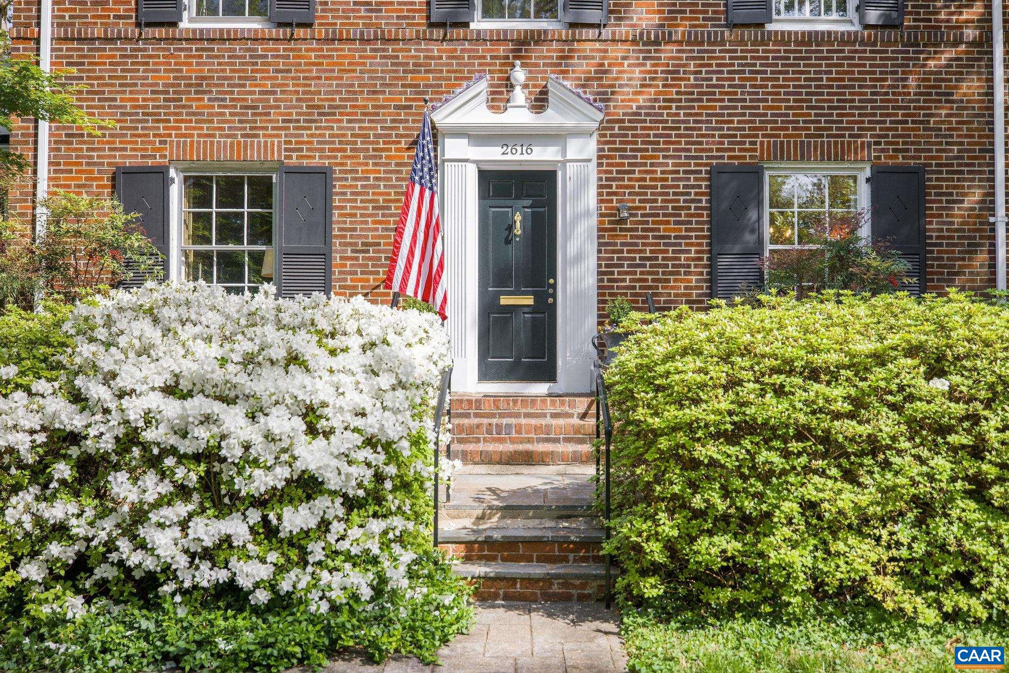 JEFFERSON PARK - Residential