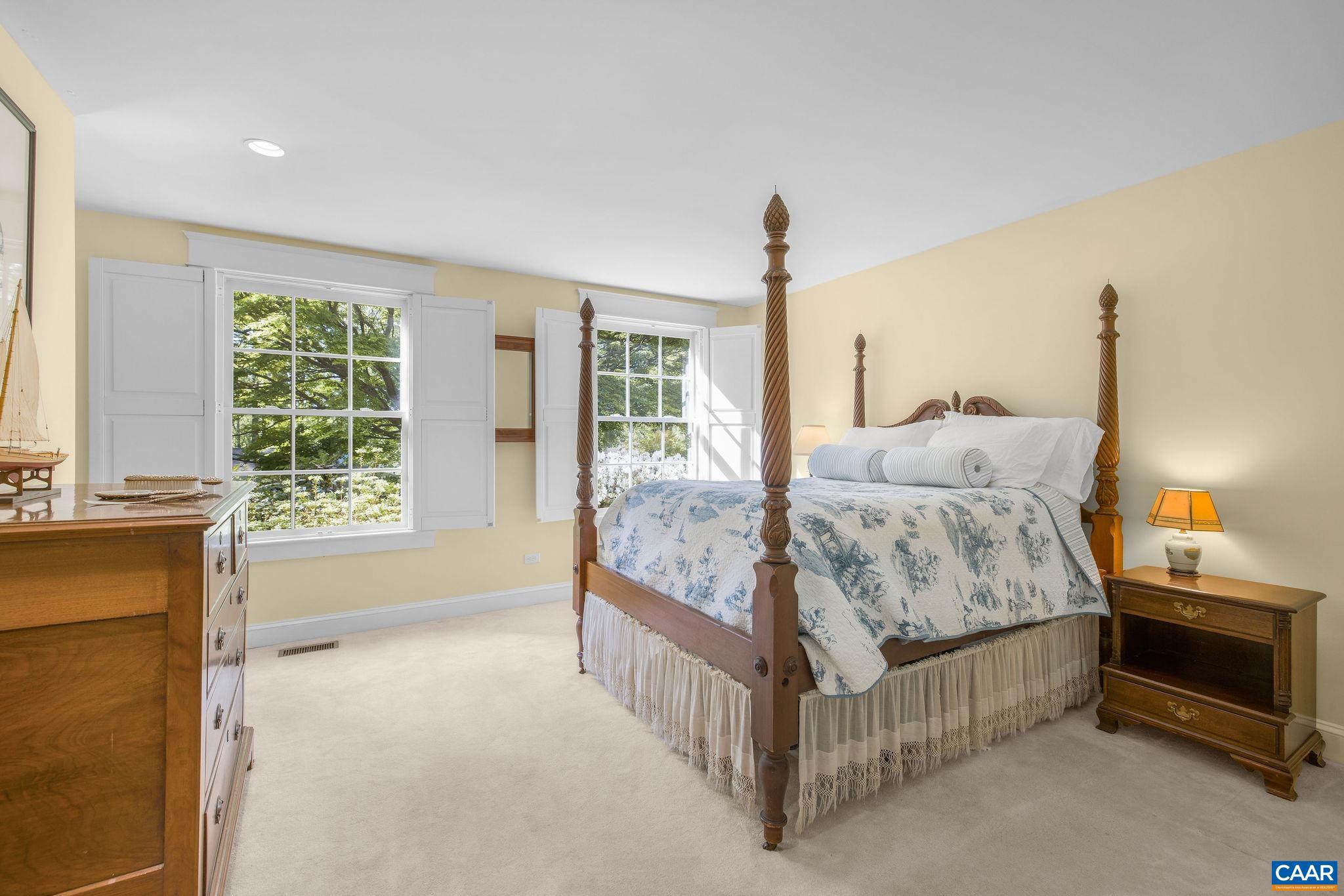 JEFFERSON PARK - Residential