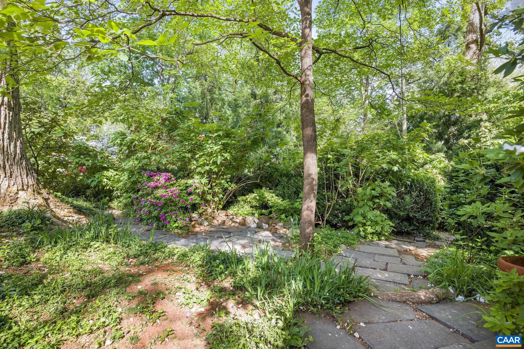 JEFFERSON PARK - Residential