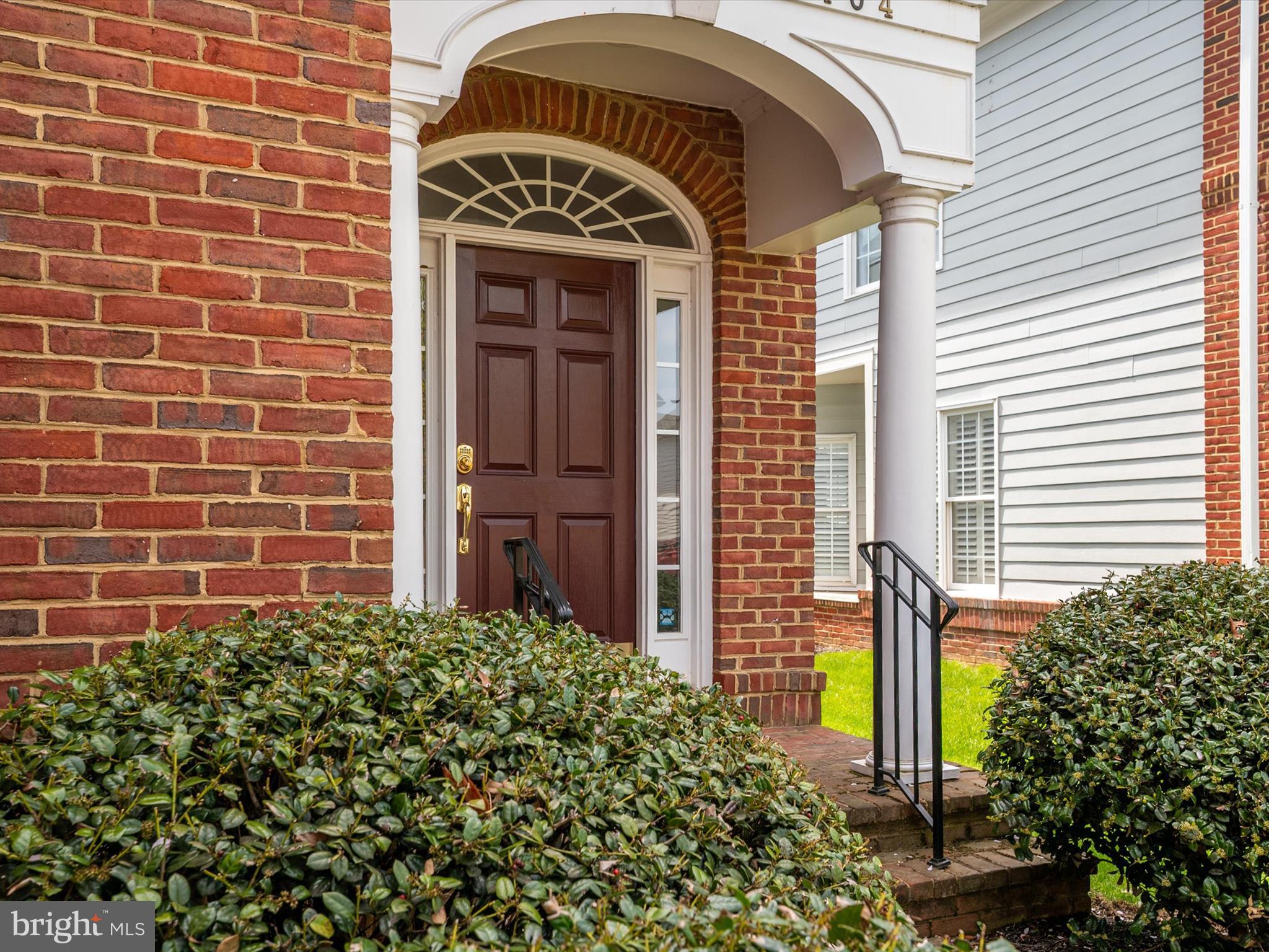 704 CRISFIELD WAY