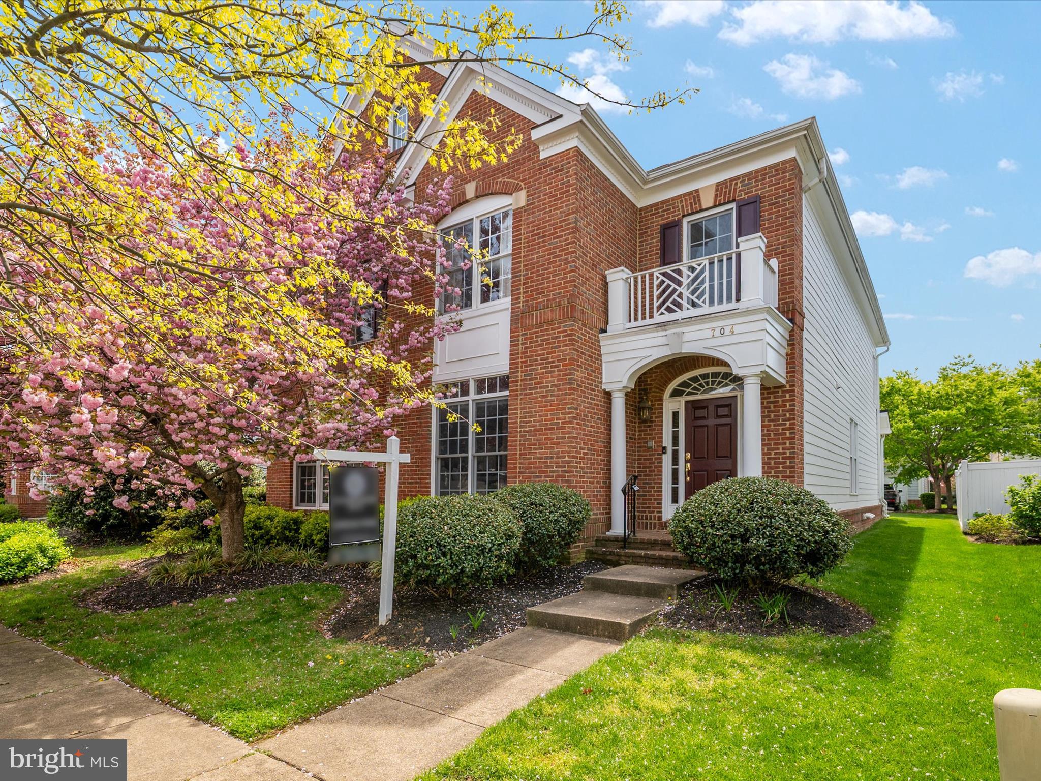 704 CRISFIELD WAY