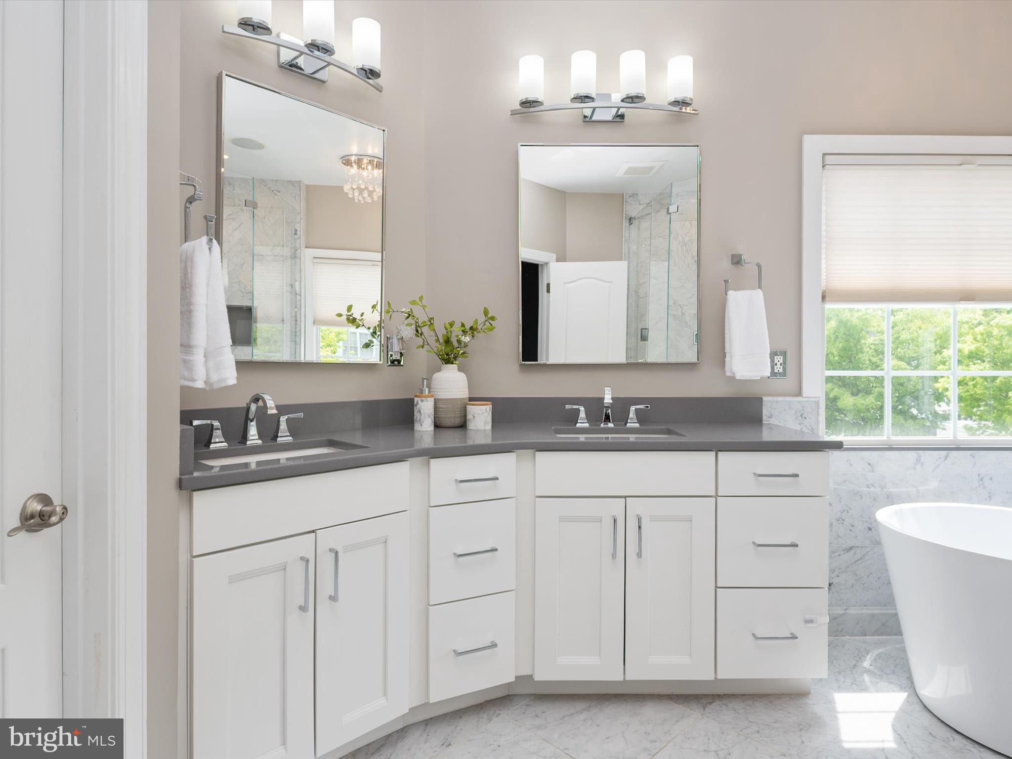 KINGSPORT - Residential