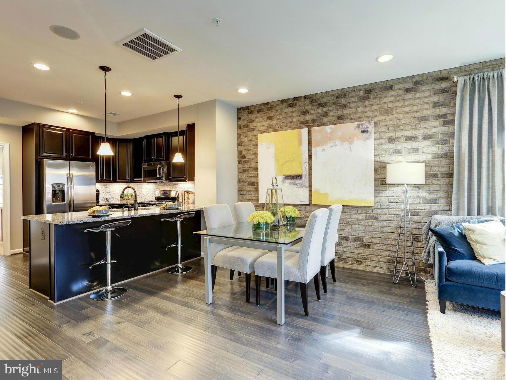 EDITORS PARK - Residential