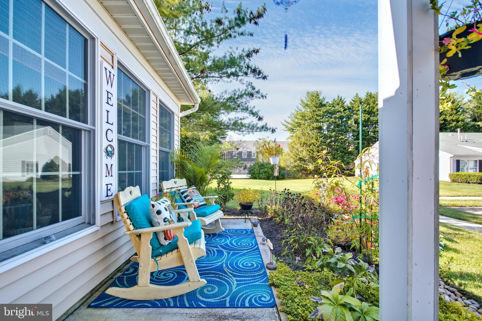 2737 YEOMANS LANTERN COURT