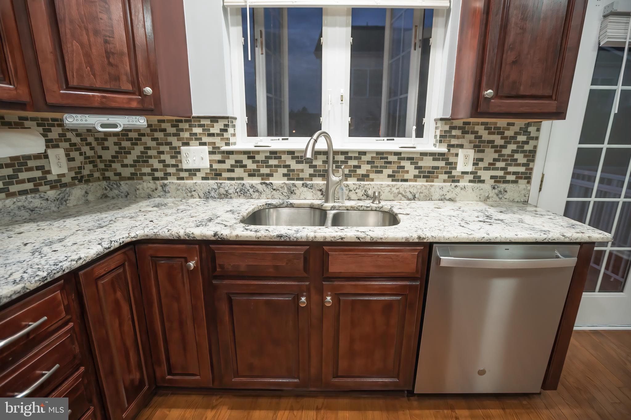 SOUTH RIDING - Residential