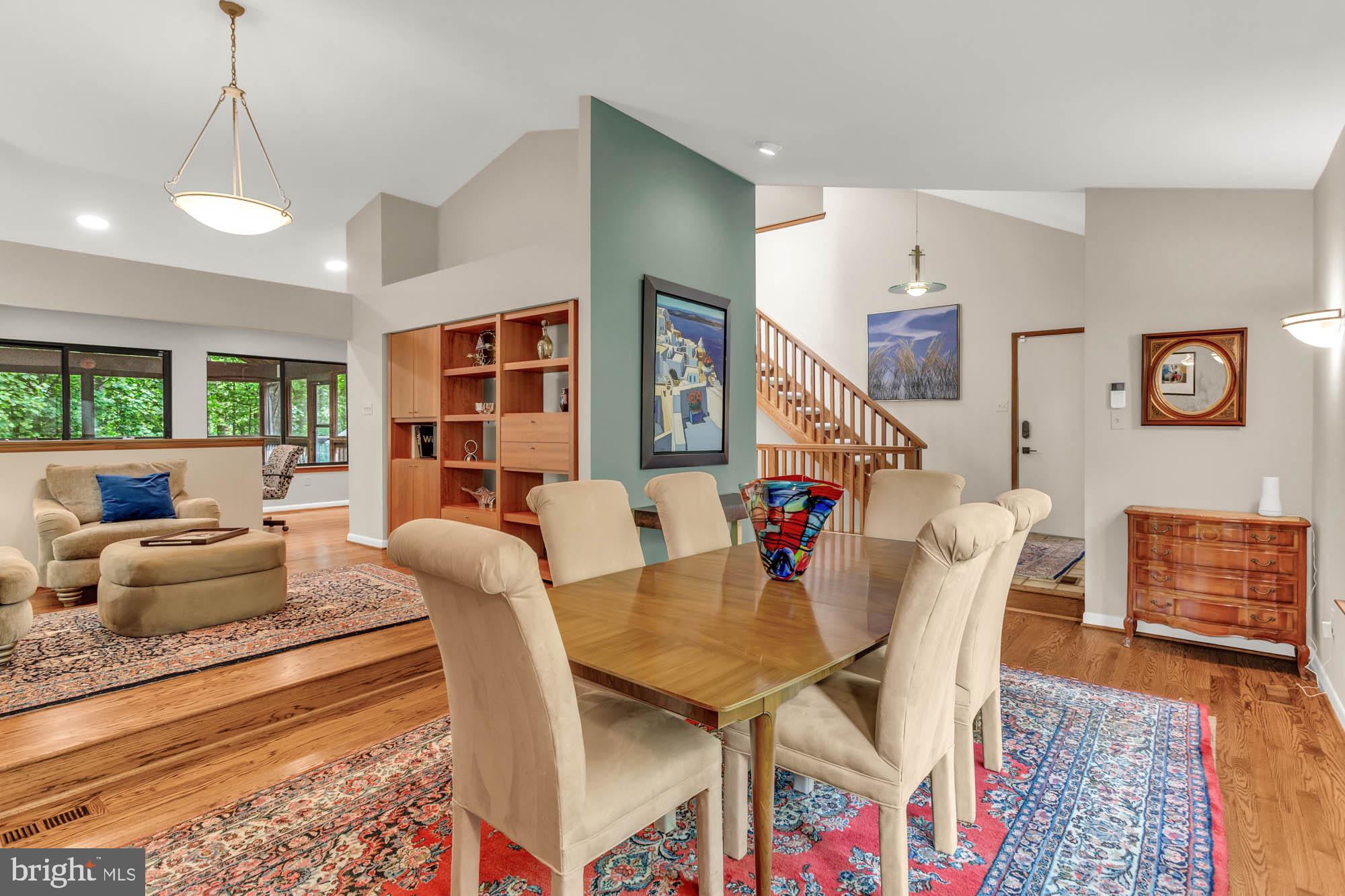 9514 DEERFOOT WAY