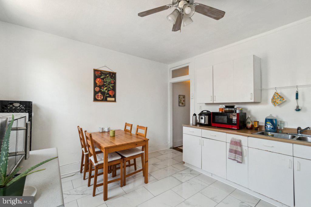 HAMPDEN HISTORIC DISTRICT - Residential Income