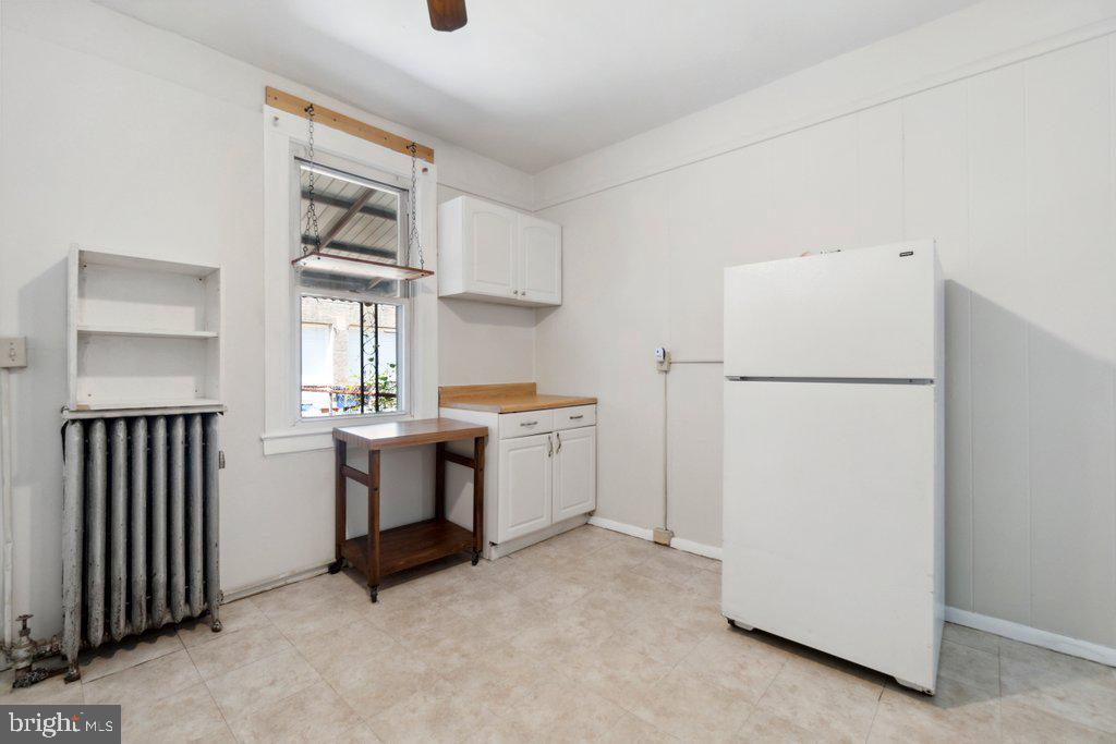 HAMPDEN HISTORIC DISTRICT - Residential Income