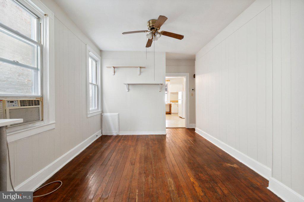 HAMPDEN HISTORIC DISTRICT - Residential Income