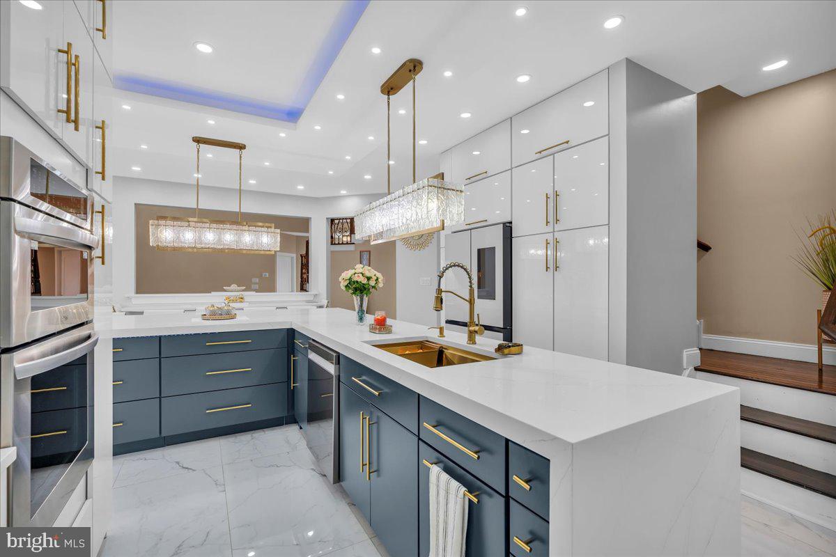 14 CROFTON CHASE COURT