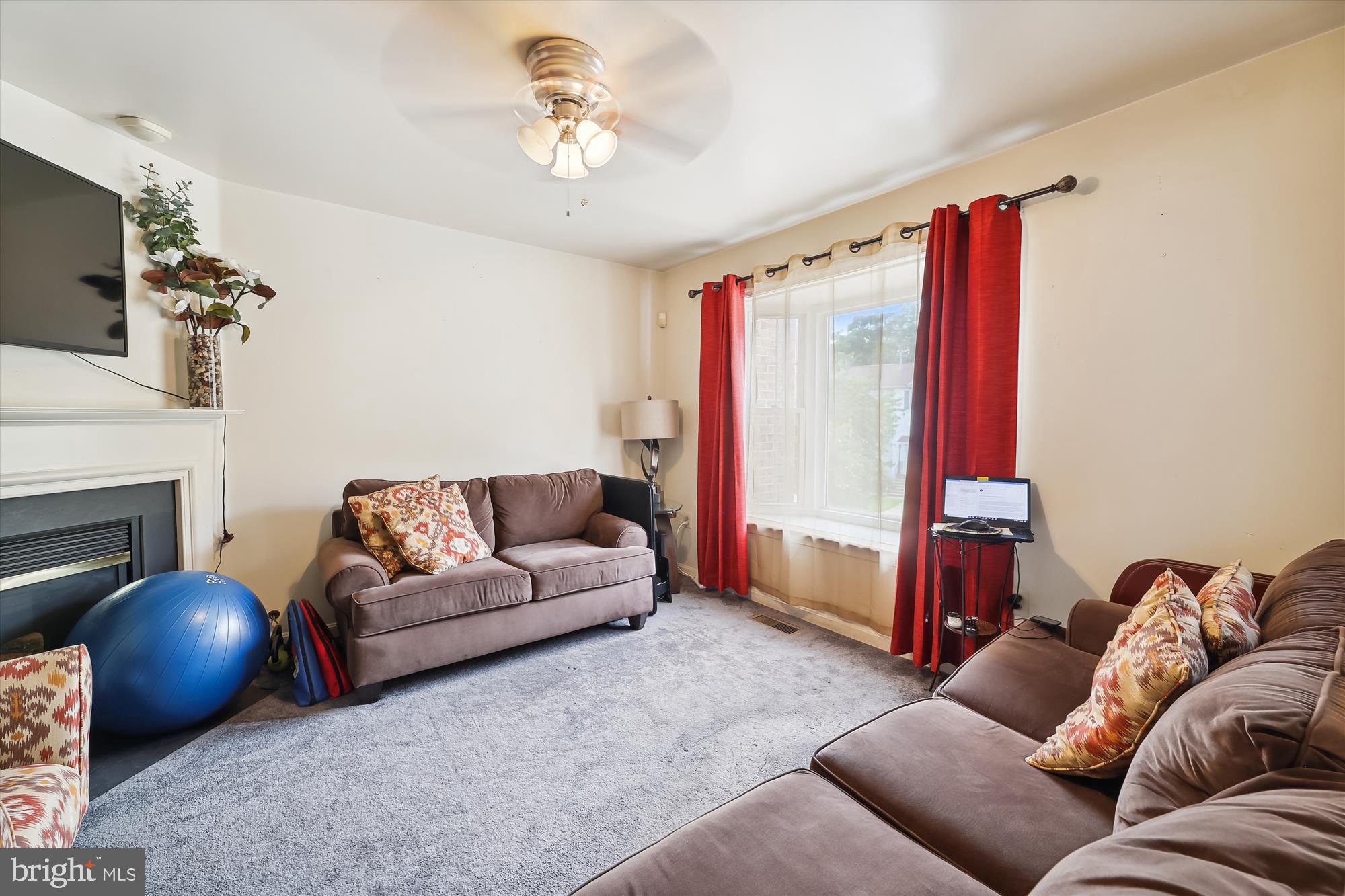 BRINKLEY PARK TOWN - Residential