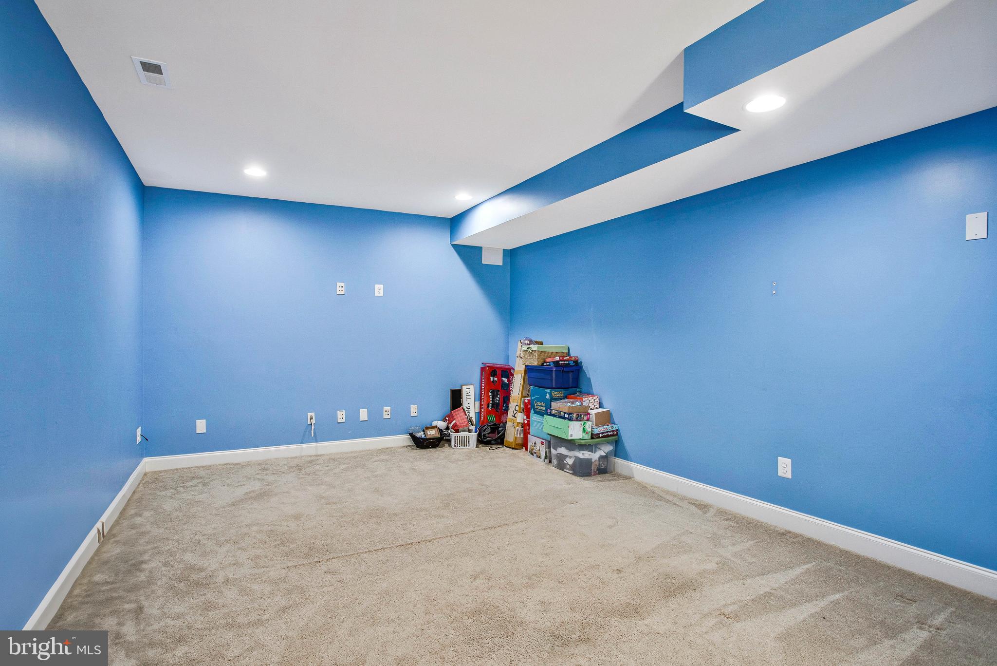 CHESAPEAKE VILLAGE - Residential