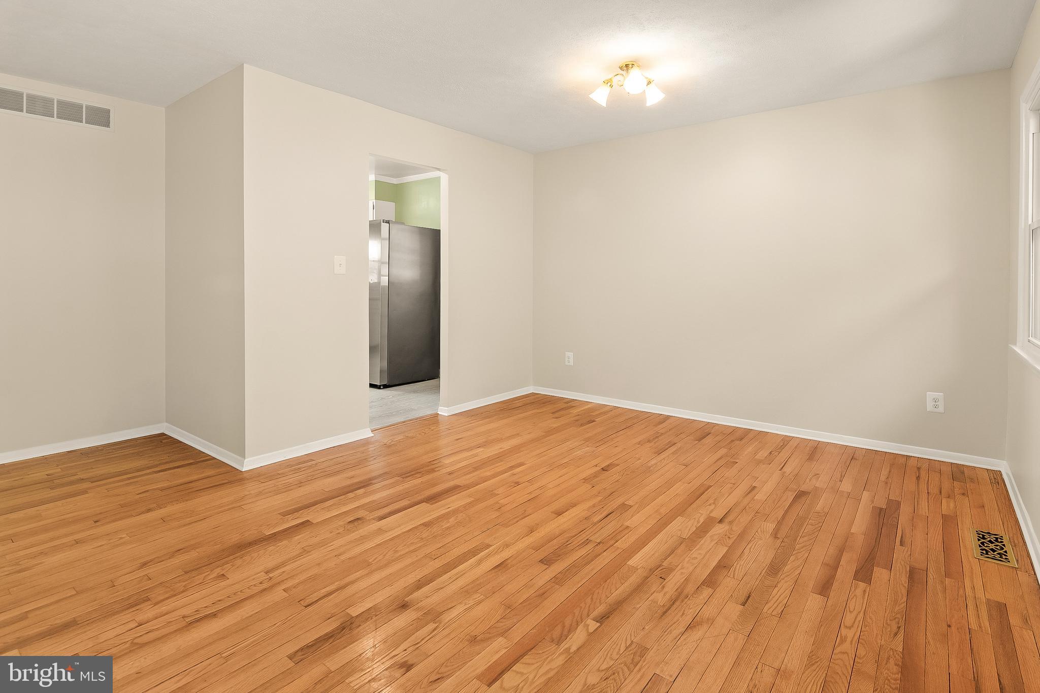 SILVERGATE VILLAGE NORTH - Residential