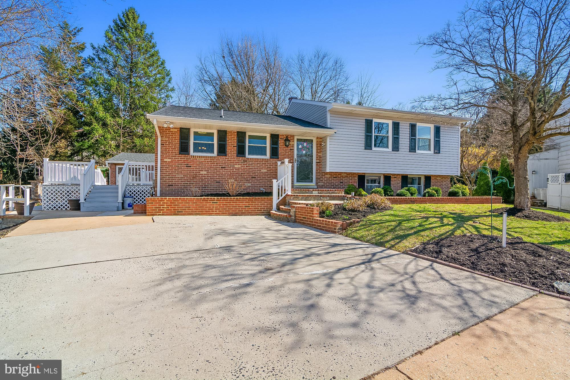 SILVERGATE VILLAGE NORTH - Residential