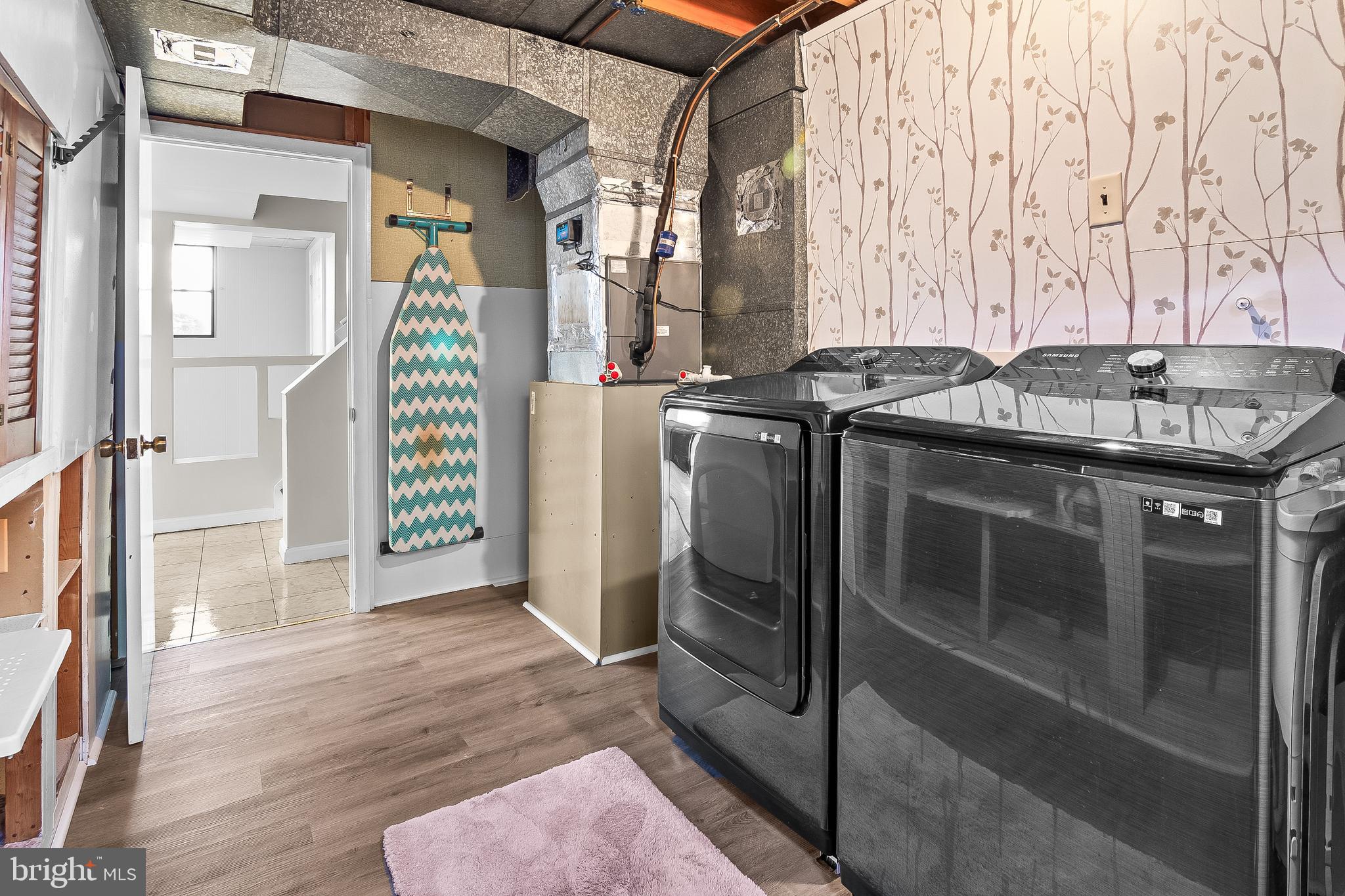 SILVERGATE VILLAGE NORTH - Residential