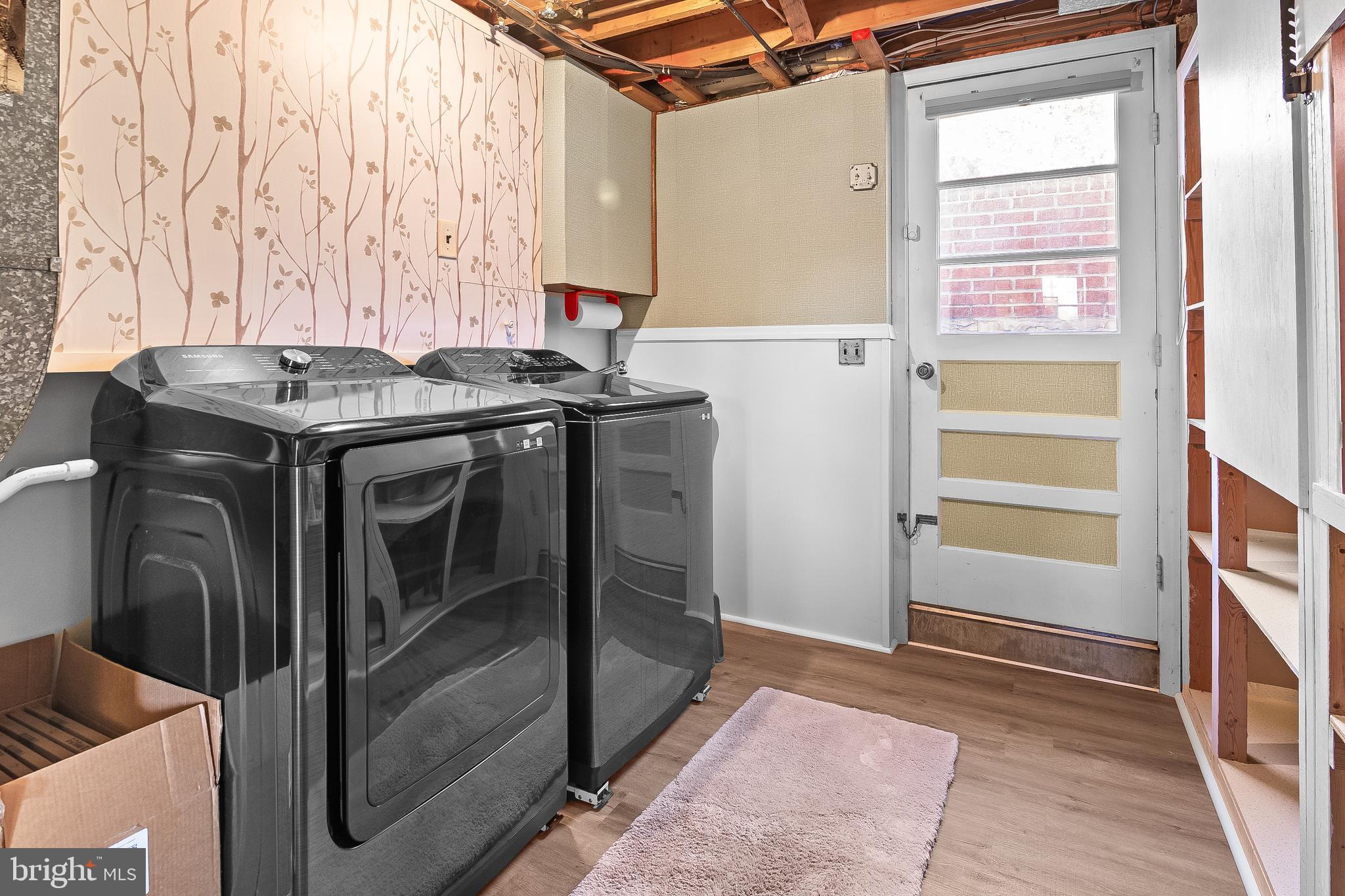 SILVERGATE VILLAGE NORTH - Residential