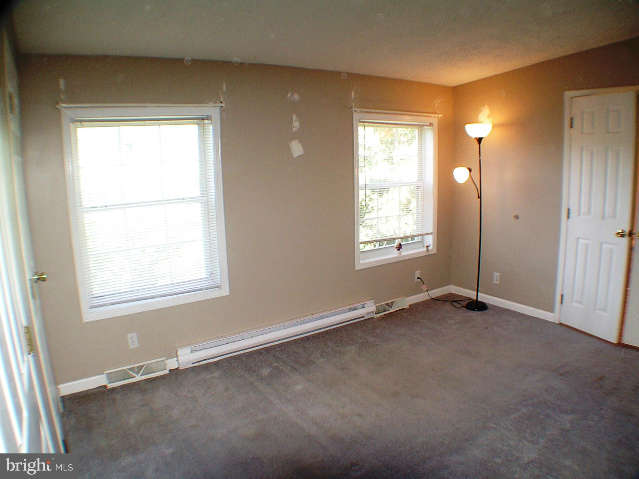 POLAR ACRES - Residential