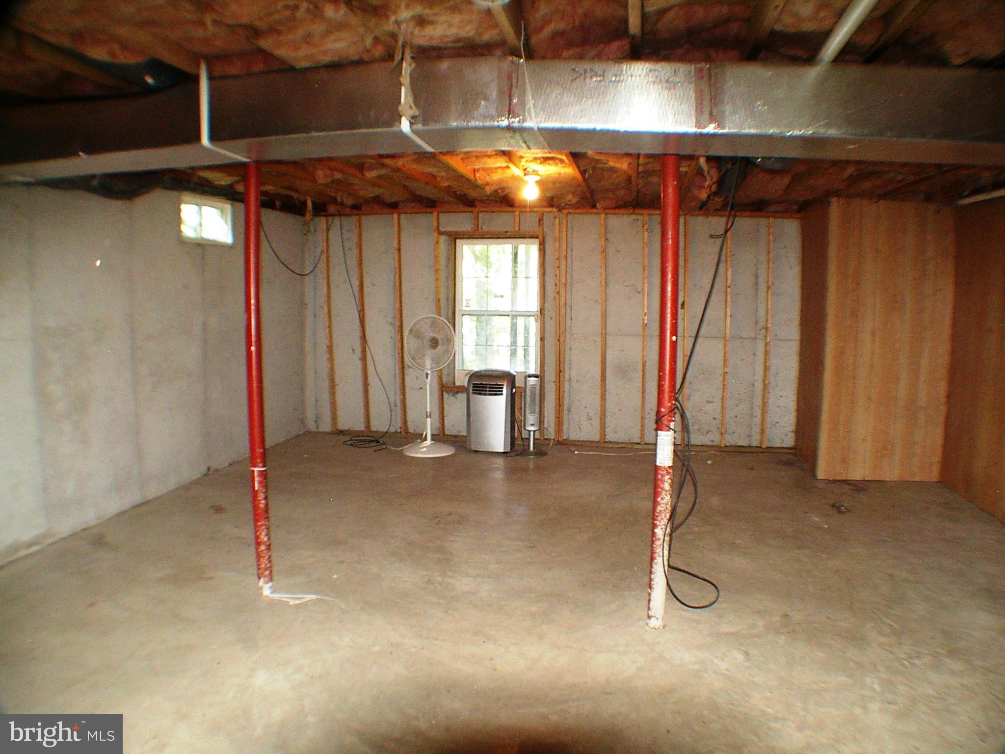 POLAR ACRES - Residential