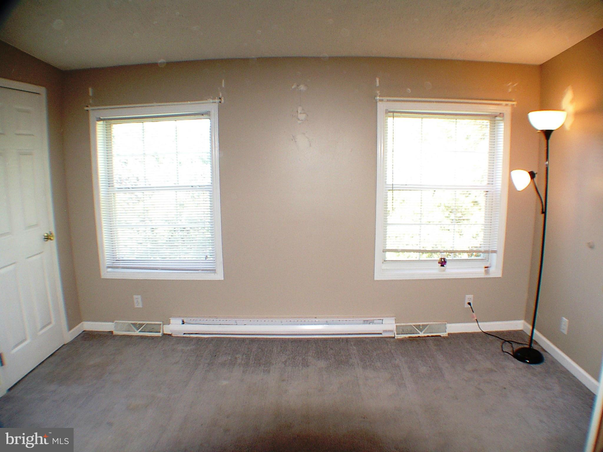 POLAR ACRES - Residential