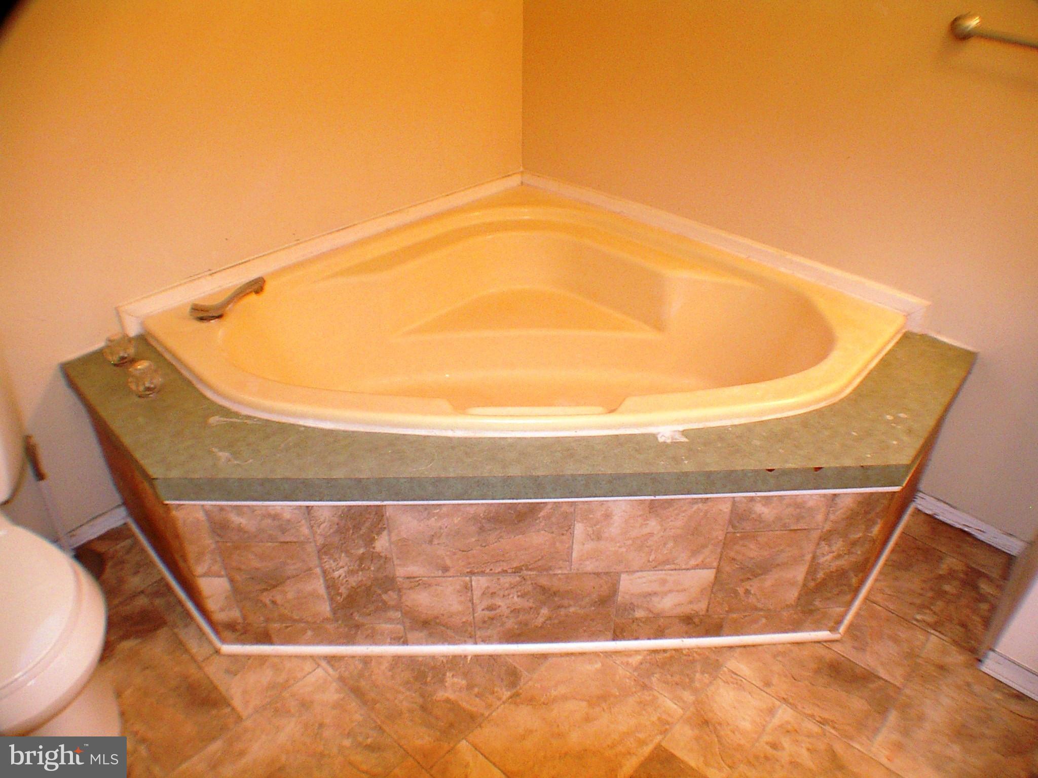 POLAR ACRES - Residential