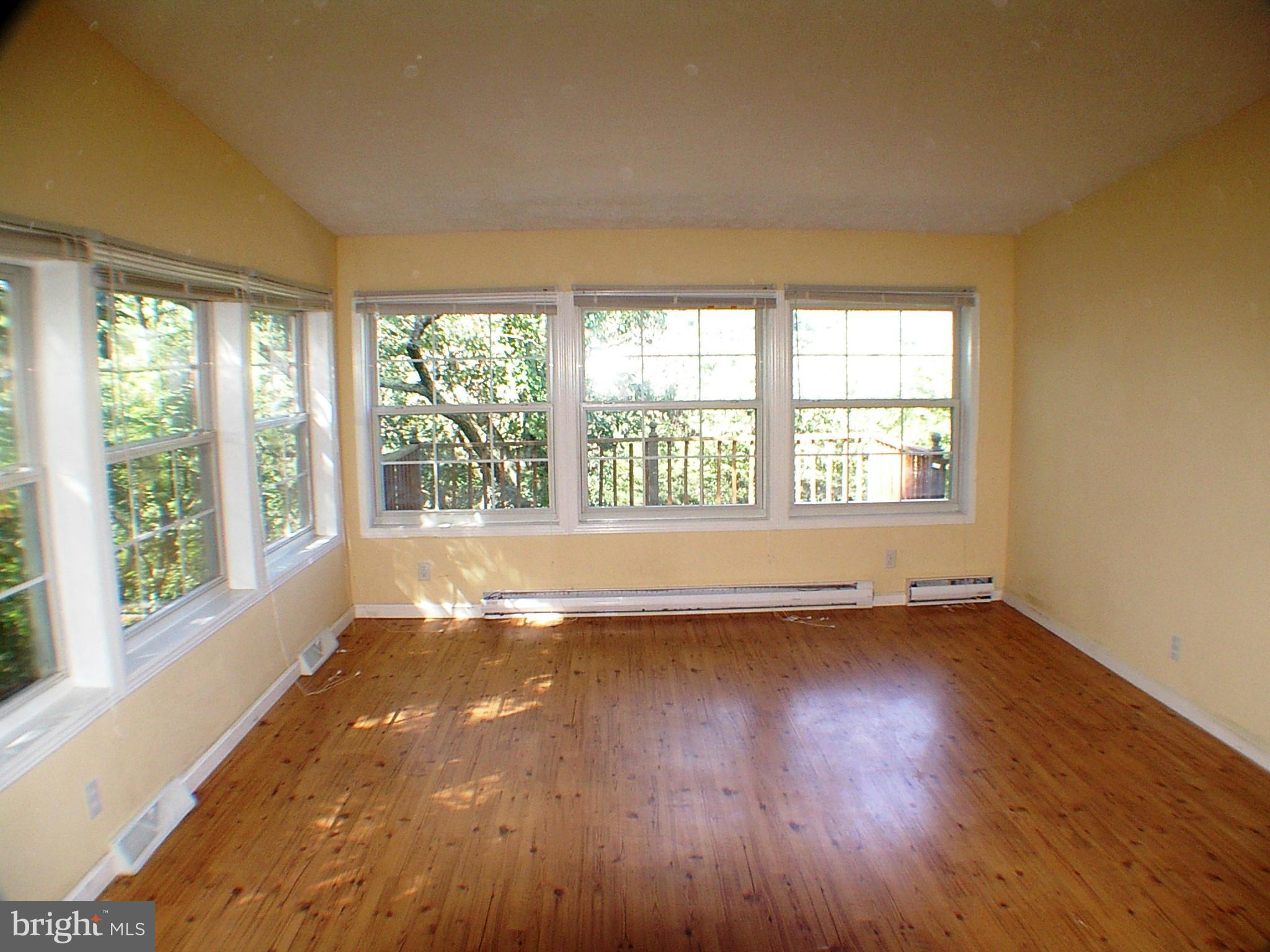 POLAR ACRES - Residential