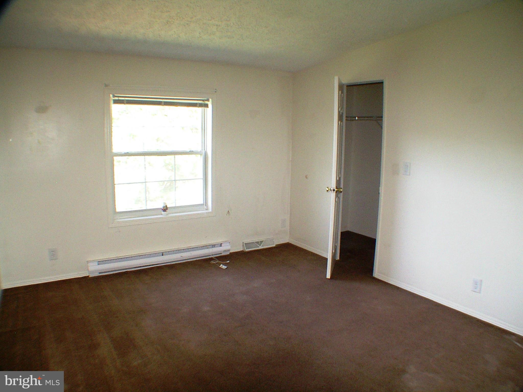 POLAR ACRES - Residential