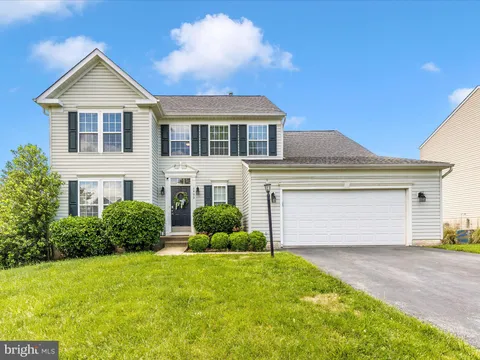 1402 Marian Way, Mount Airy, MD MLS: MDCR2027276