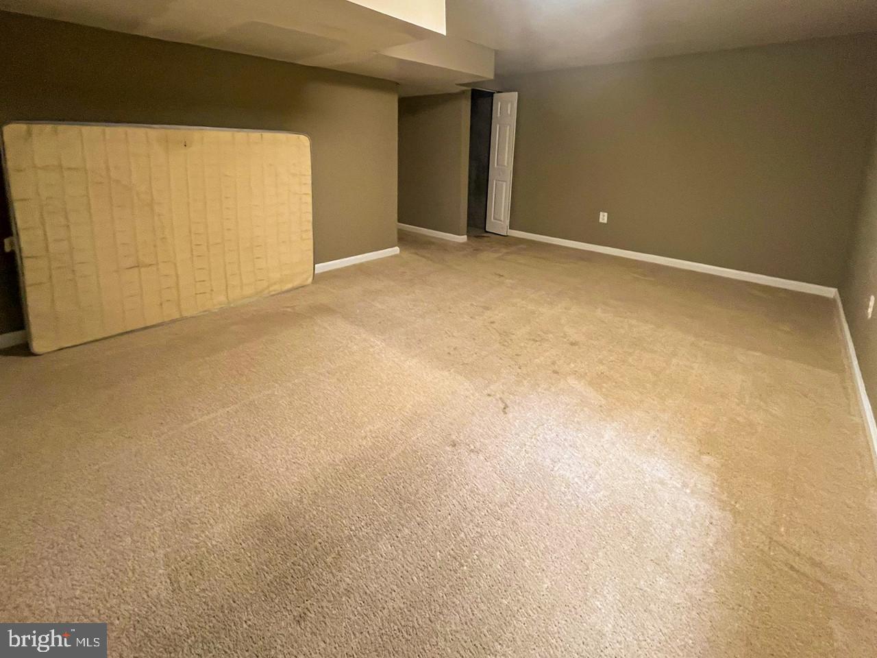 JACOBS MEADOW - Residential Lease