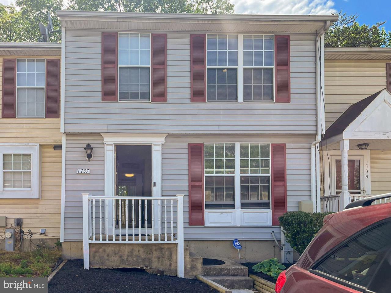 JACOBS MEADOW - Residential Lease