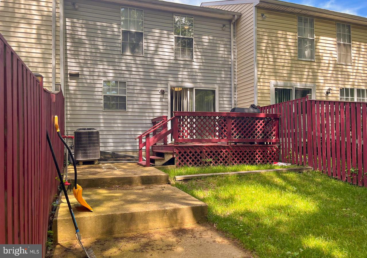 JACOBS MEADOW - Residential Lease