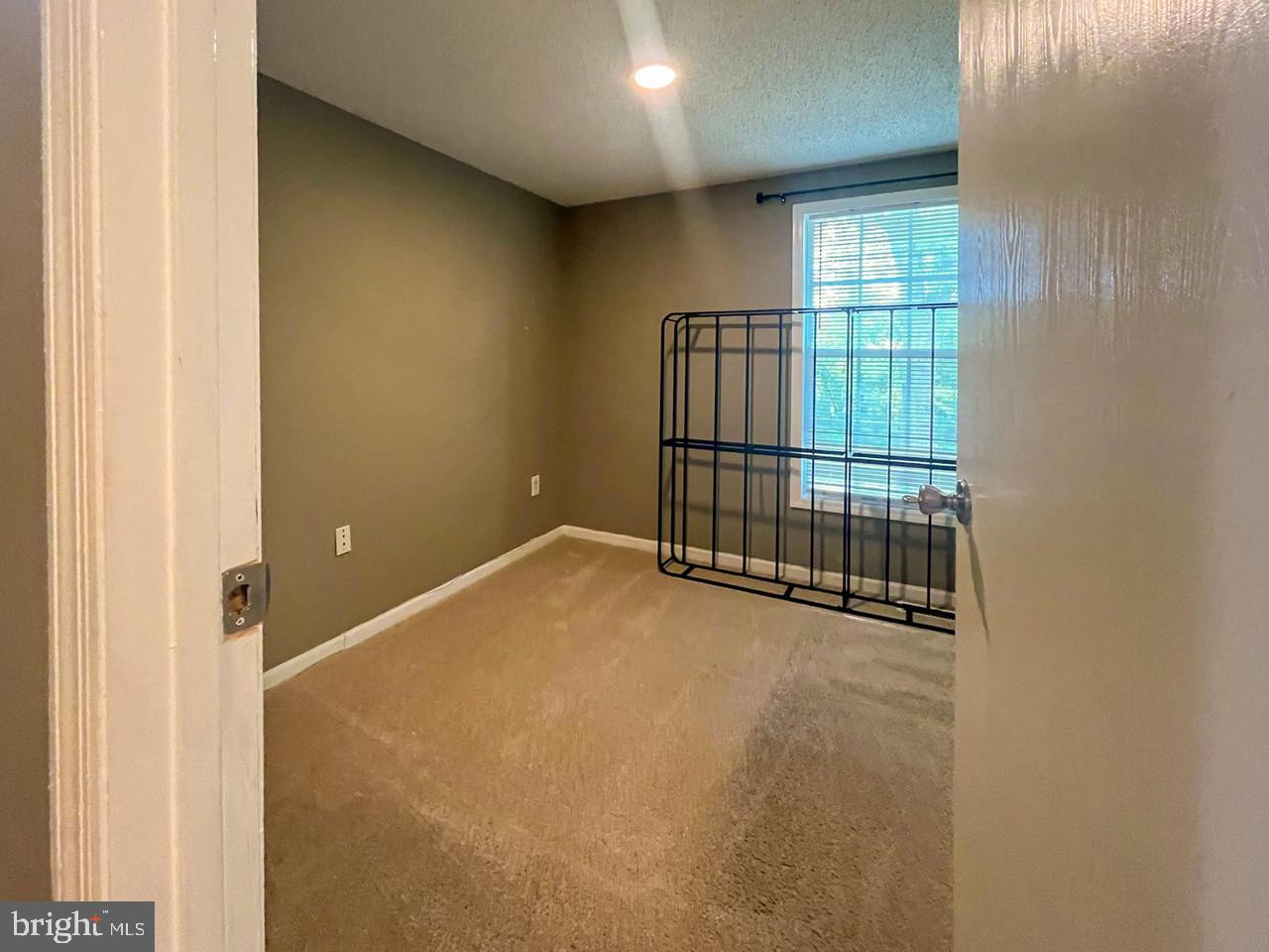 JACOBS MEADOW - Residential Lease