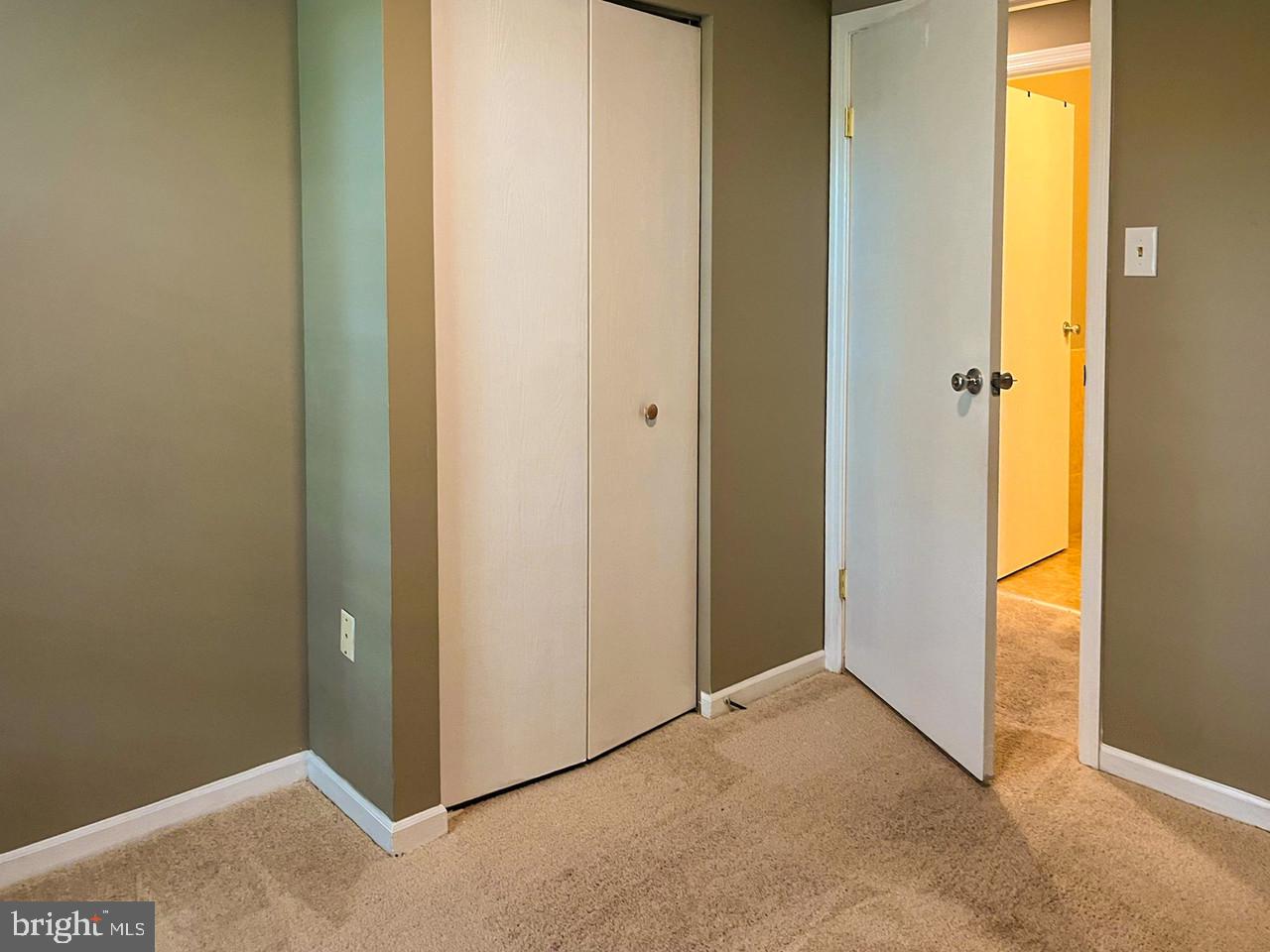 JACOBS MEADOW - Residential Lease