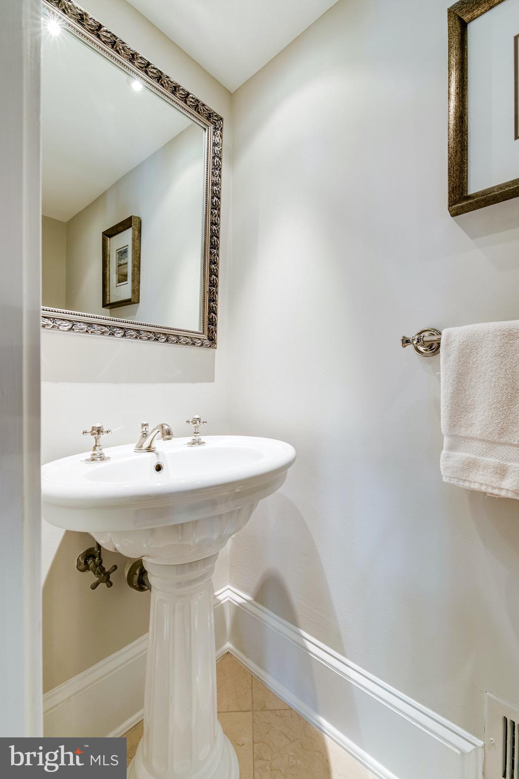 FORDS LANDING - Residential