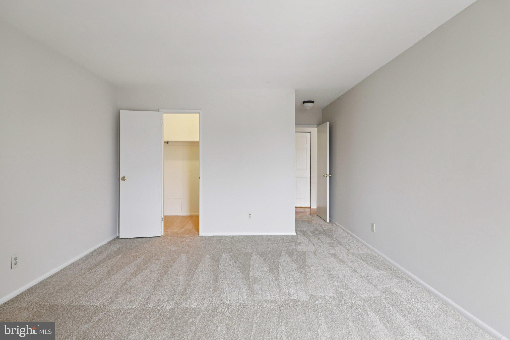 AMERICANA FINMARK - Residential