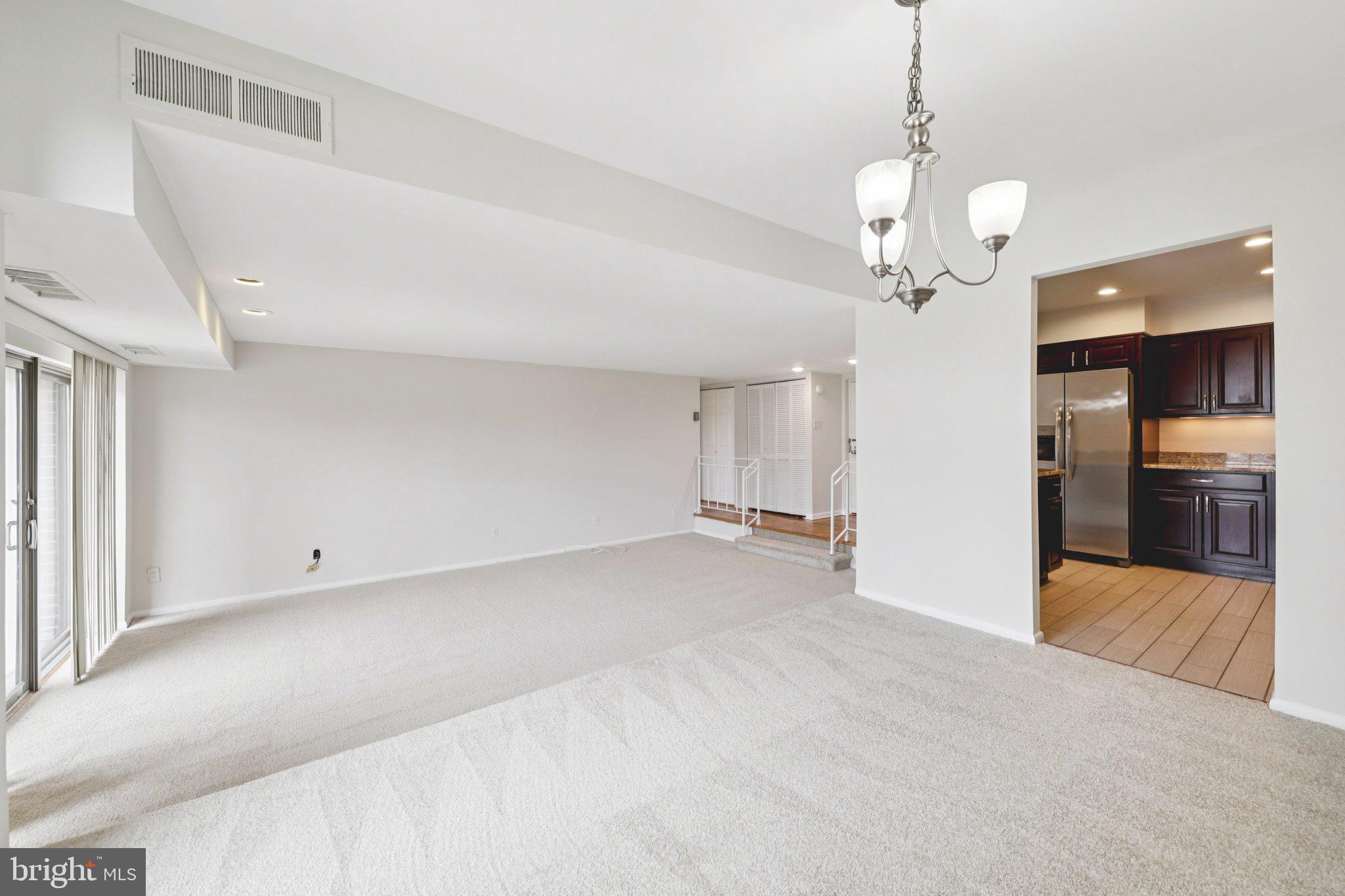 AMERICANA FINMARK - Residential