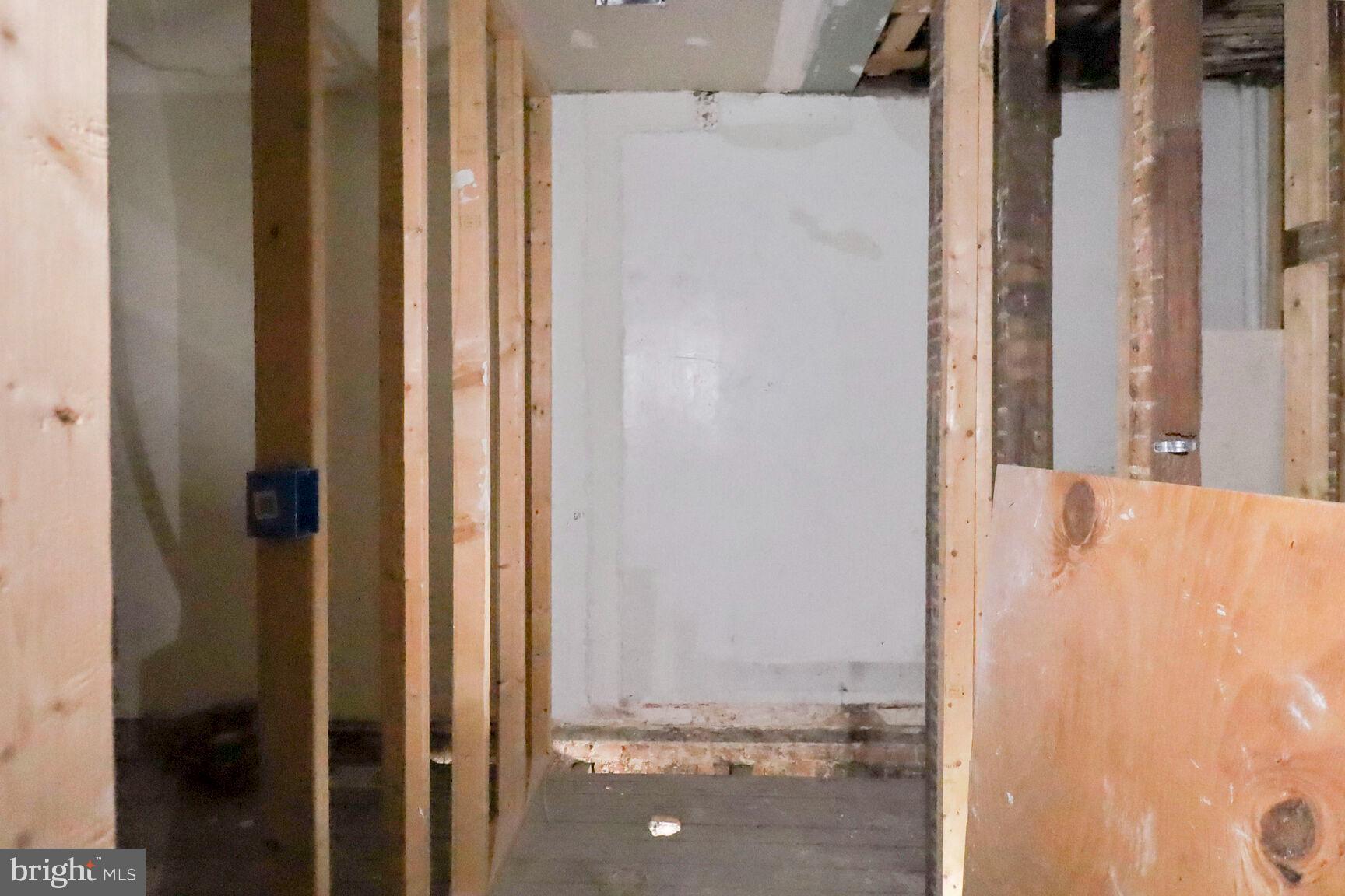 HIGHLANDTOWN - Residential