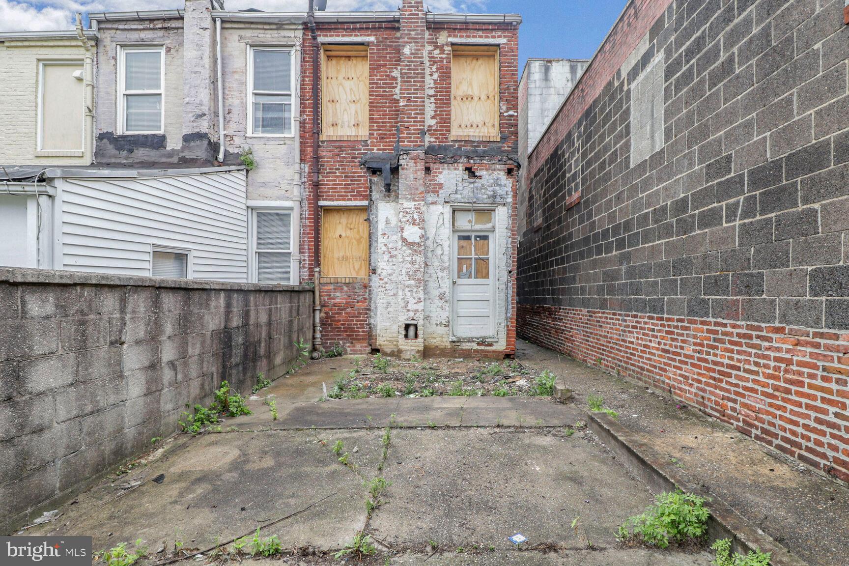 HIGHLANDTOWN - Residential