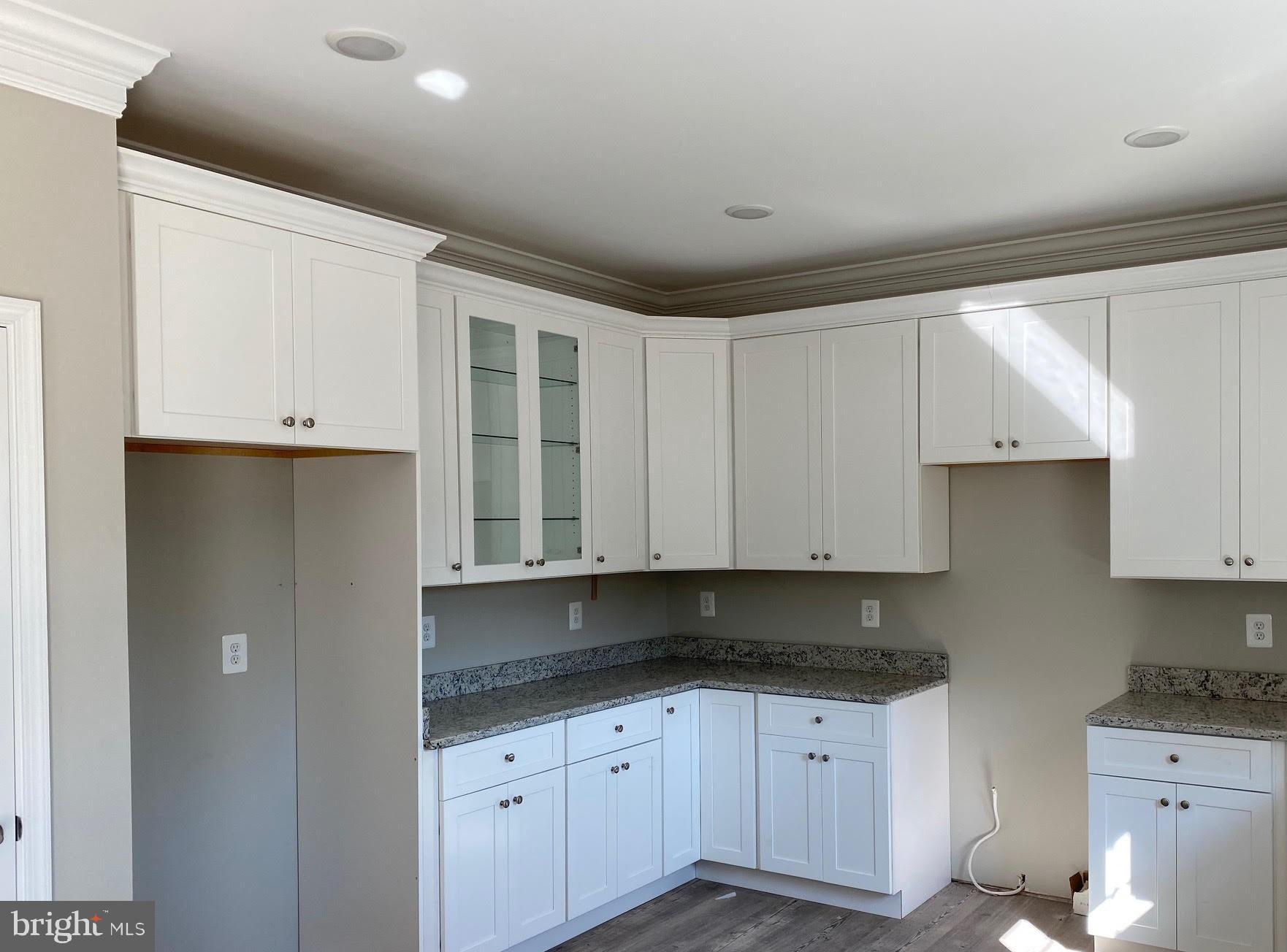 BUTLERS BRIDGE - Residential