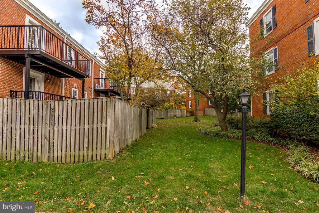 FAIRLINGTON VILLAGES - Residential Lease