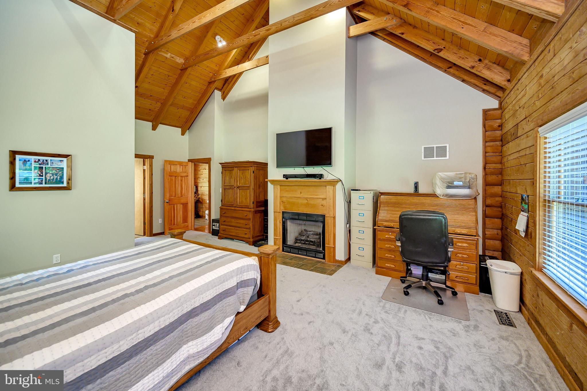 OAKWOOD LAKE ESTATES - Residential