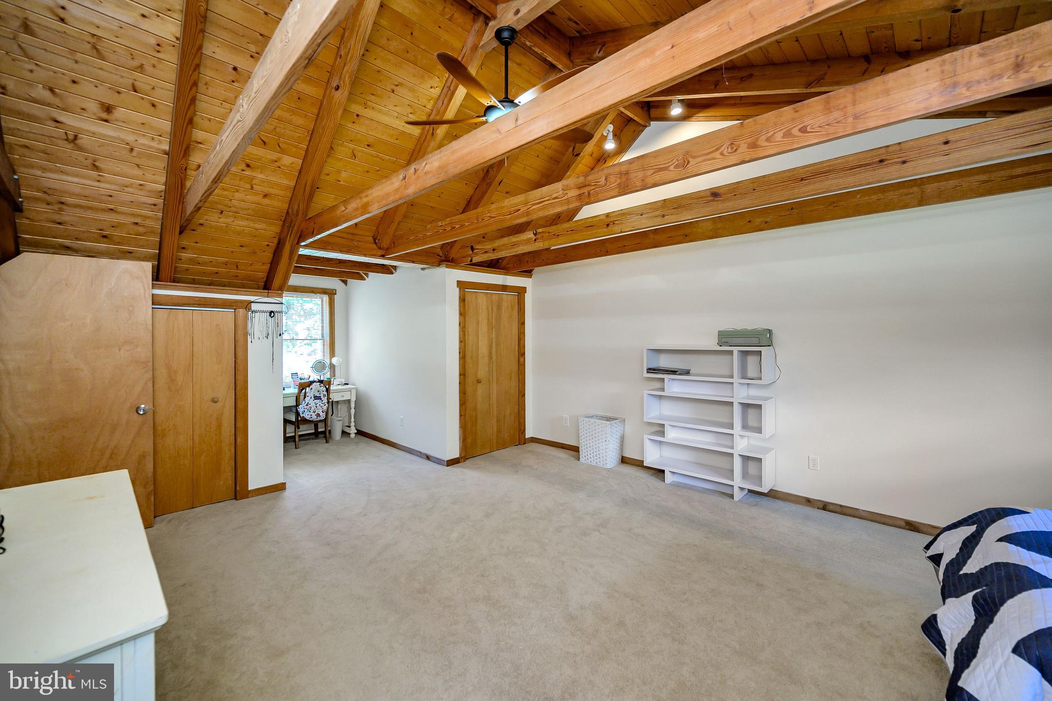 OAKWOOD LAKE ESTATES - Residential