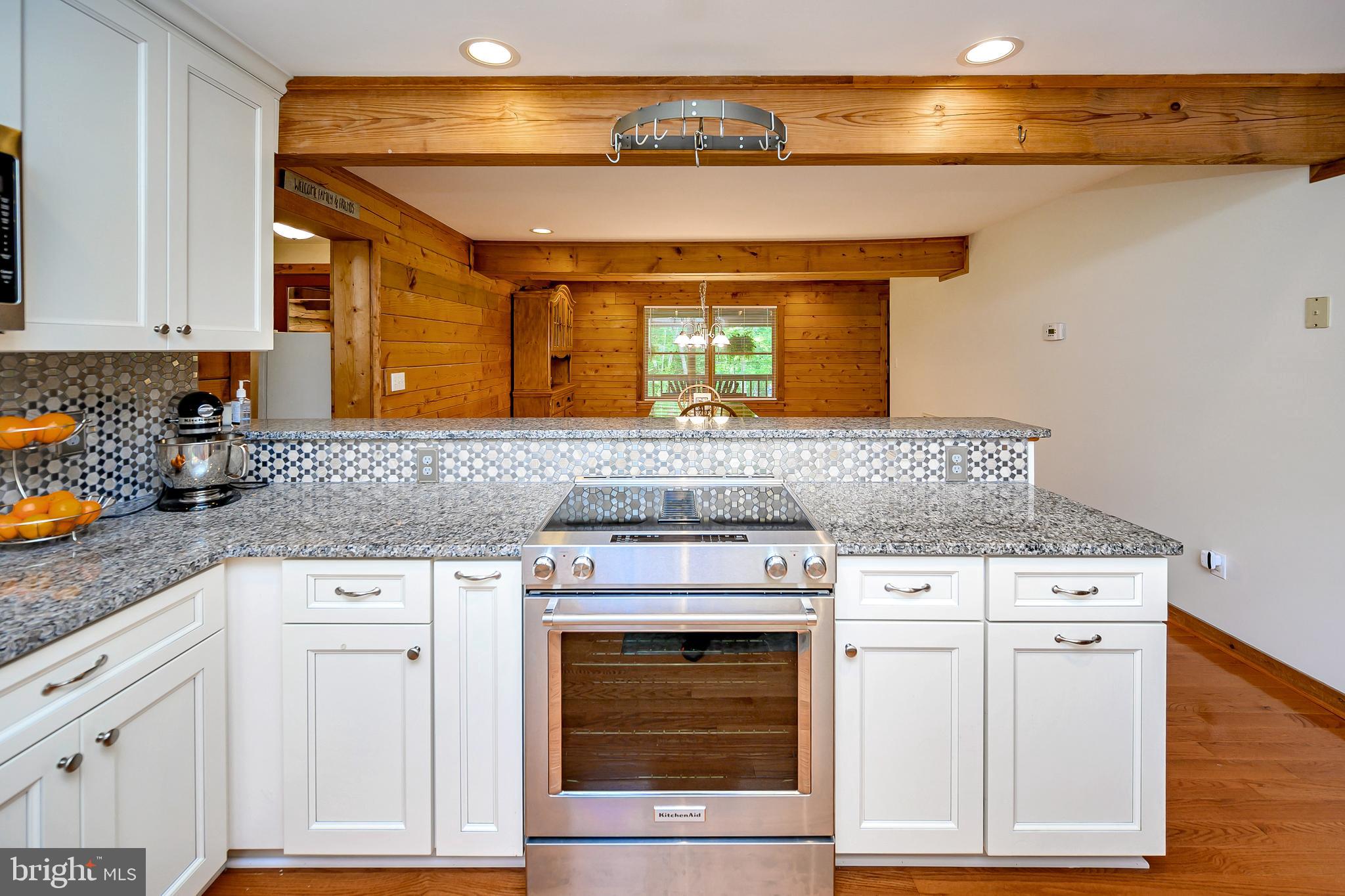 OAKWOOD LAKE ESTATES - Residential