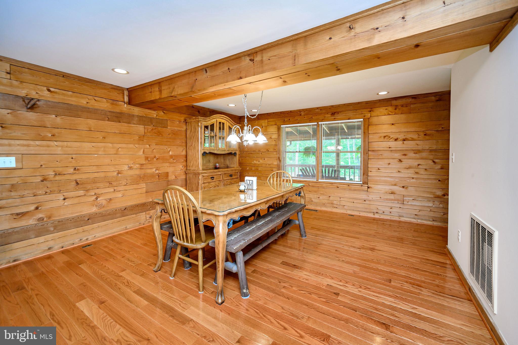 OAKWOOD LAKE ESTATES - Residential