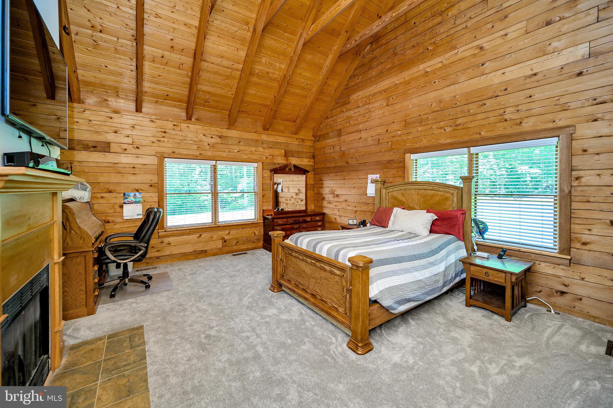 OAKWOOD LAKE ESTATES - Residential